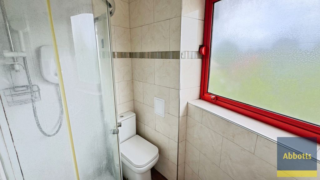 Property photo 3 of 3