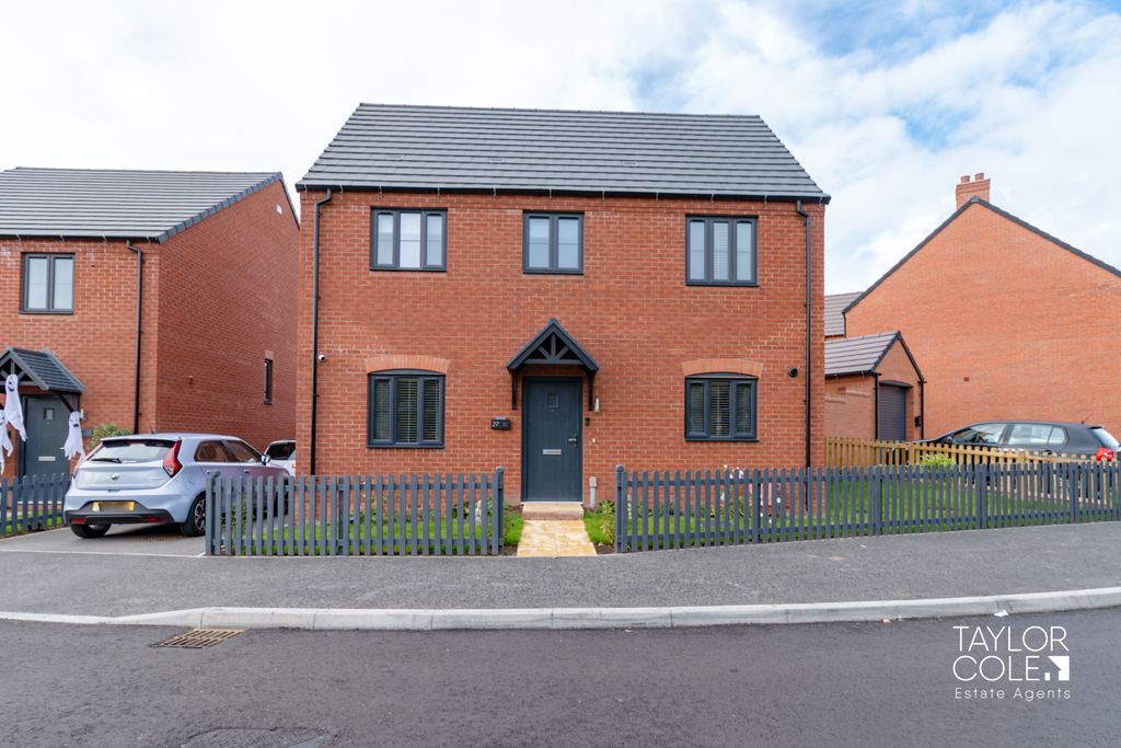 Property photo 1 of 34