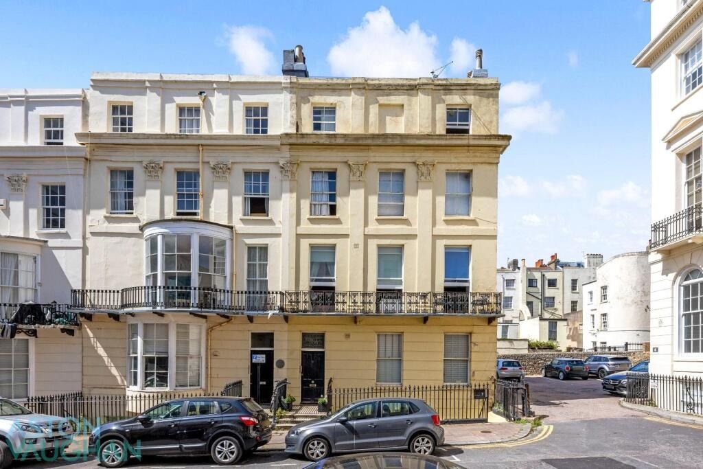 Property photo 1 of 17 4543431