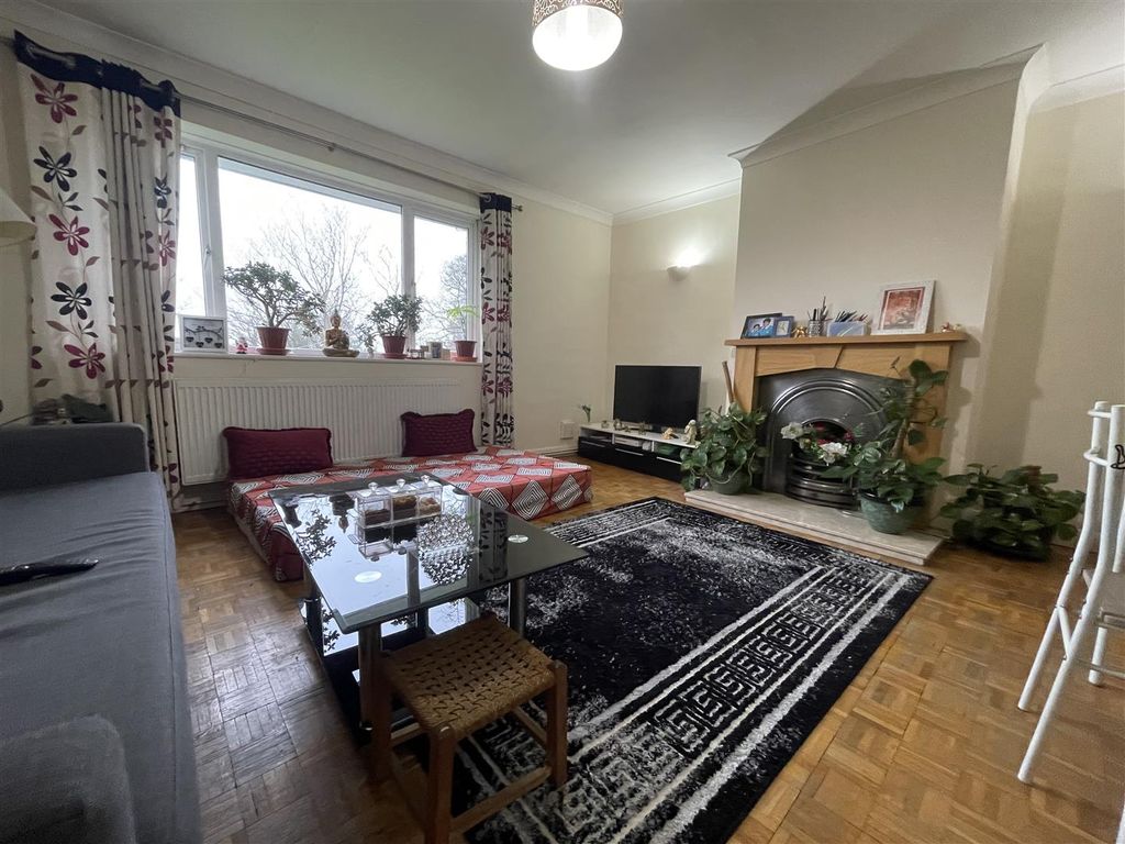 Property photo 2 of 8 Img_0185.Jpg