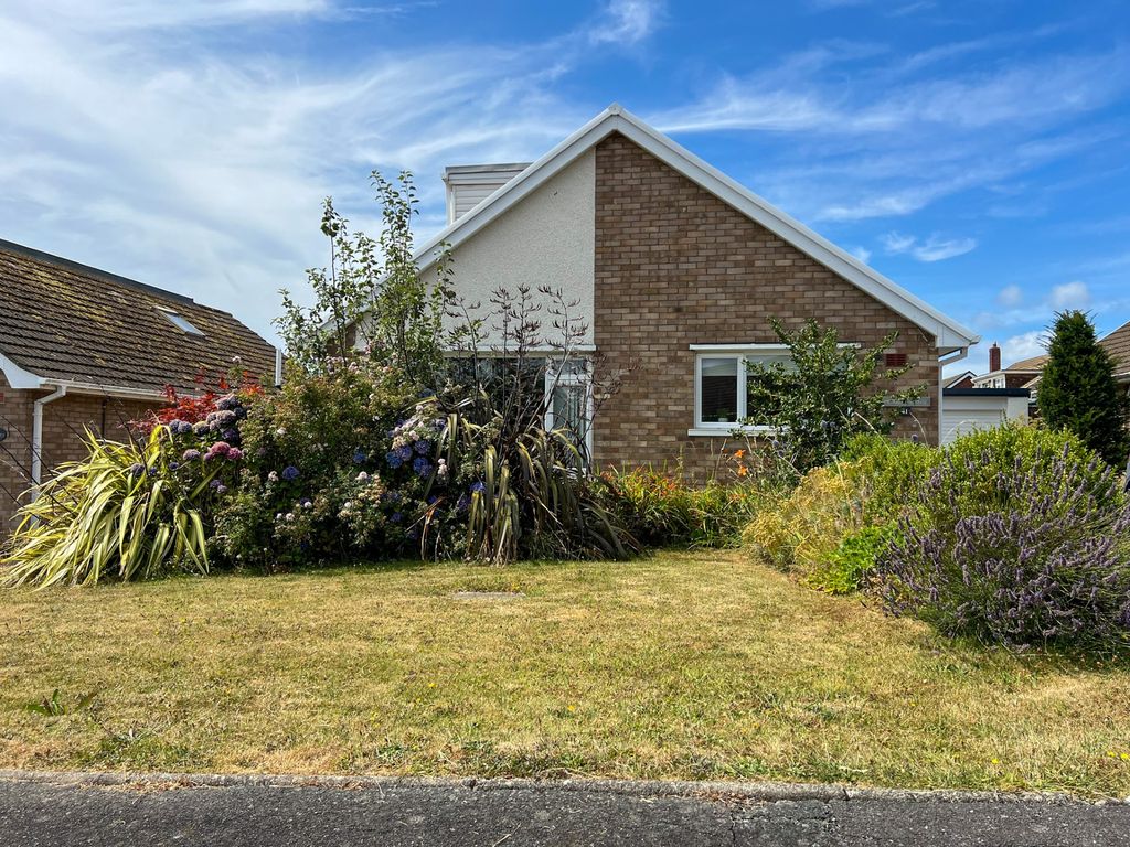 Property photo 2 of 23 75732d4E-Dfda-4d55-9045-229653556ee4