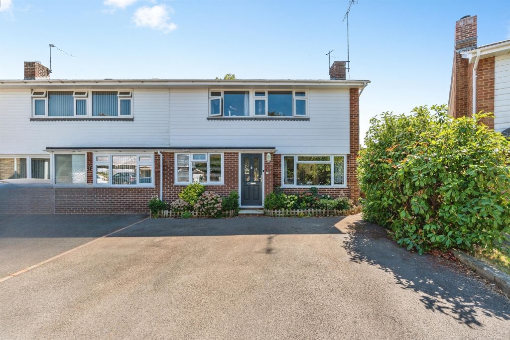 Property photo 1 of 24