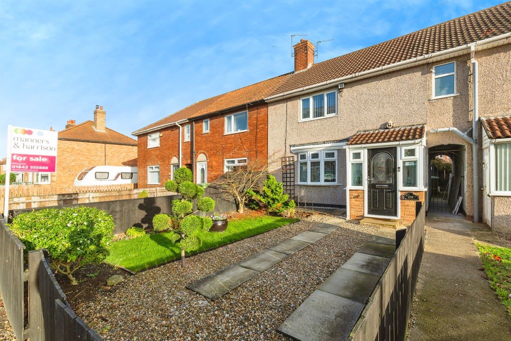 Property photo 1 of 17