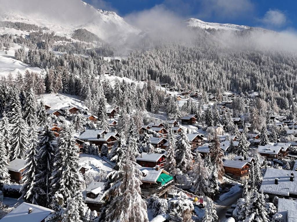 Property photo 3 of 10