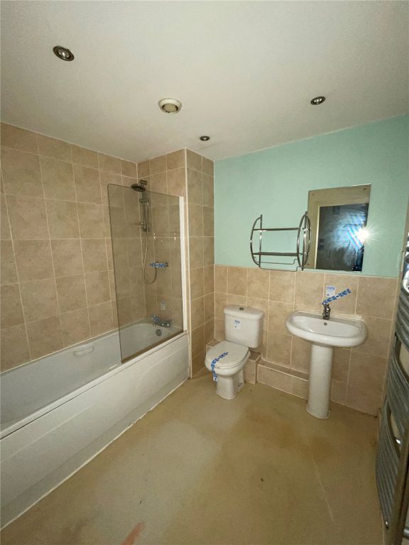 Property photo 3 of 5 Picture No. 05