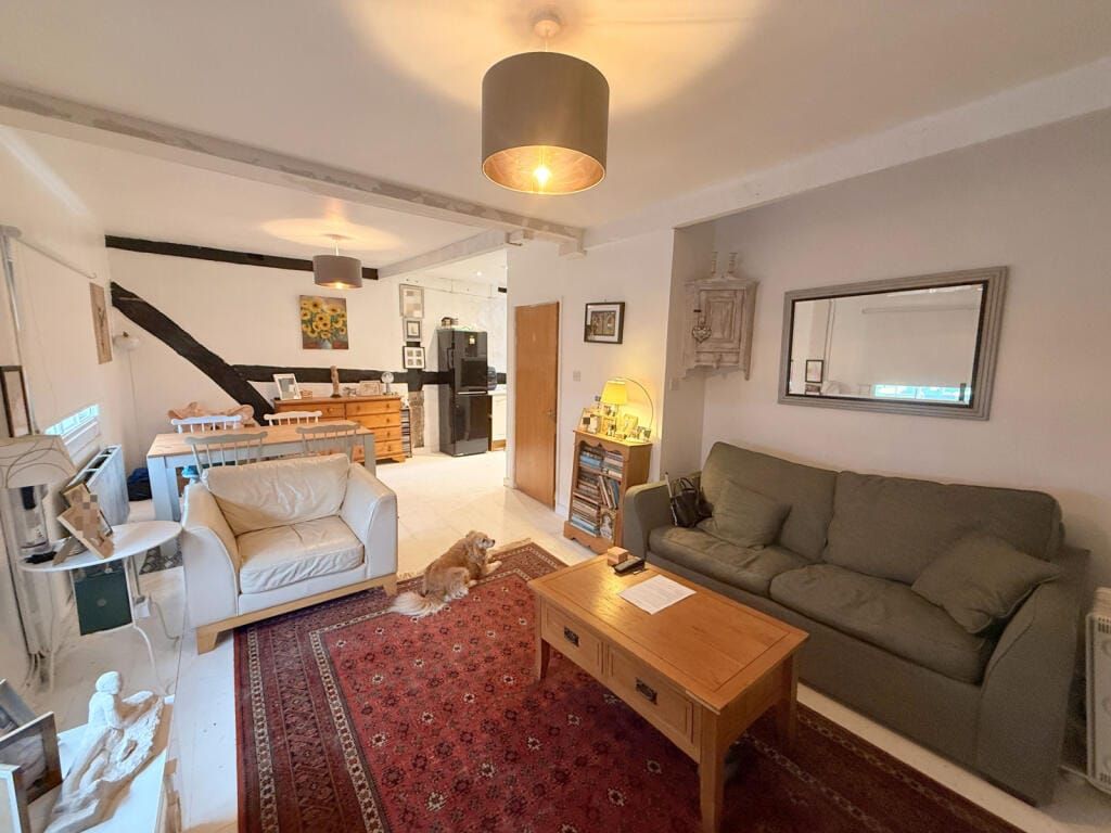 Property photo 3 of 18