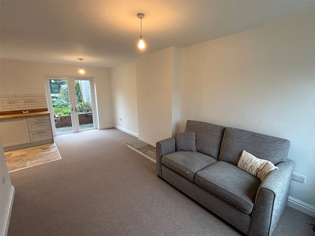 Property photo 3 of 14 Picture No. 09