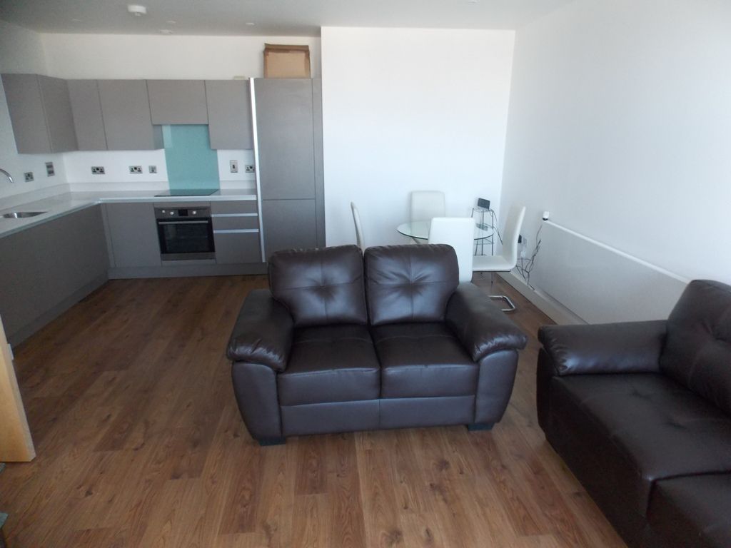 Property photo 2 of 21