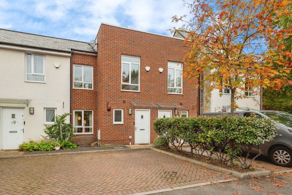 Property photo 1 of 17 Photo