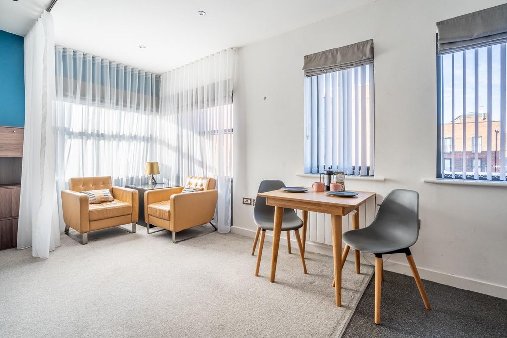 Property photo 2 of 11 Fp-2.Jpg