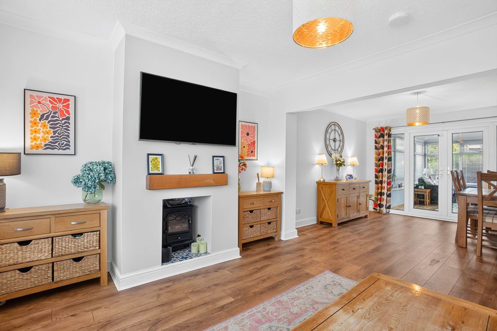 Property photo 3 of 17 Photo 17