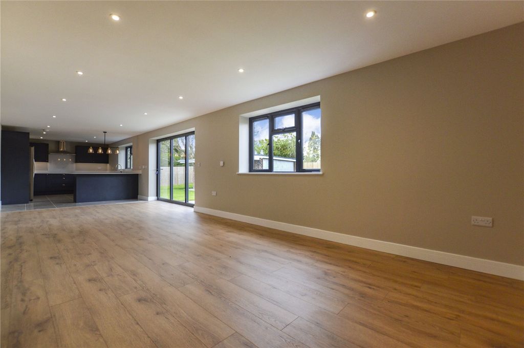 Property photo 3 of 17 Similar Open Living