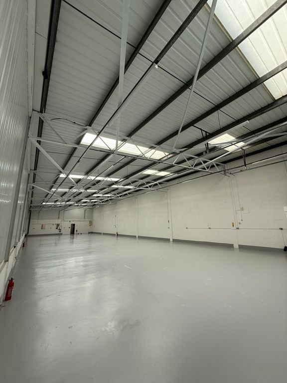 Property photo 3 of 4