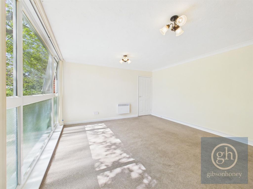 Property photo 2 of 8 Cam05080G0-Pr0410-Still003.Jpg