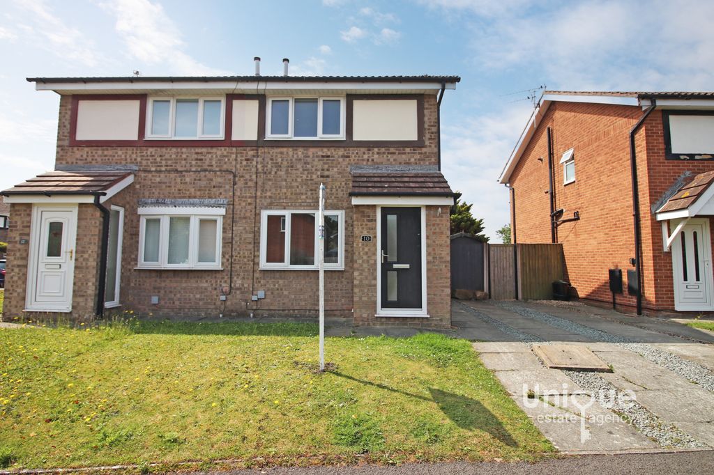 Property photo 2 of 16