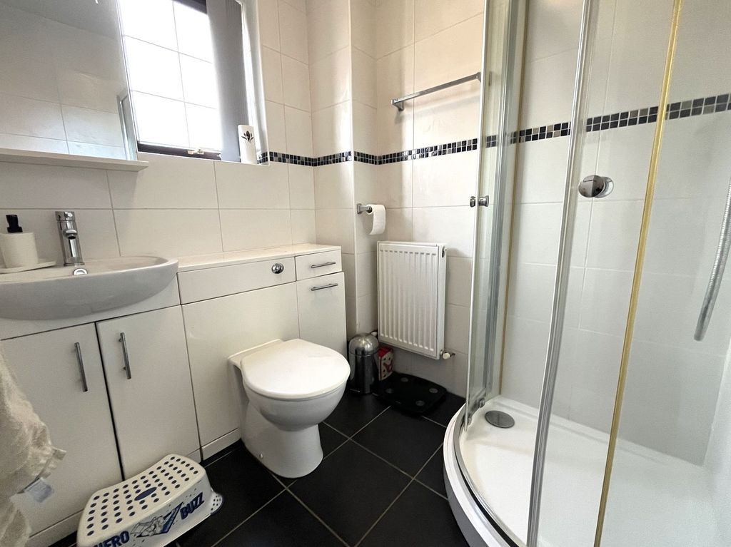 Property photo 3 of 30