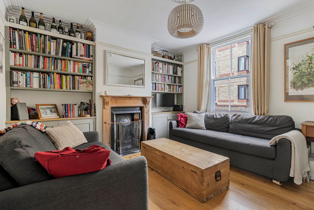 Property photo 3 of 30 3466333