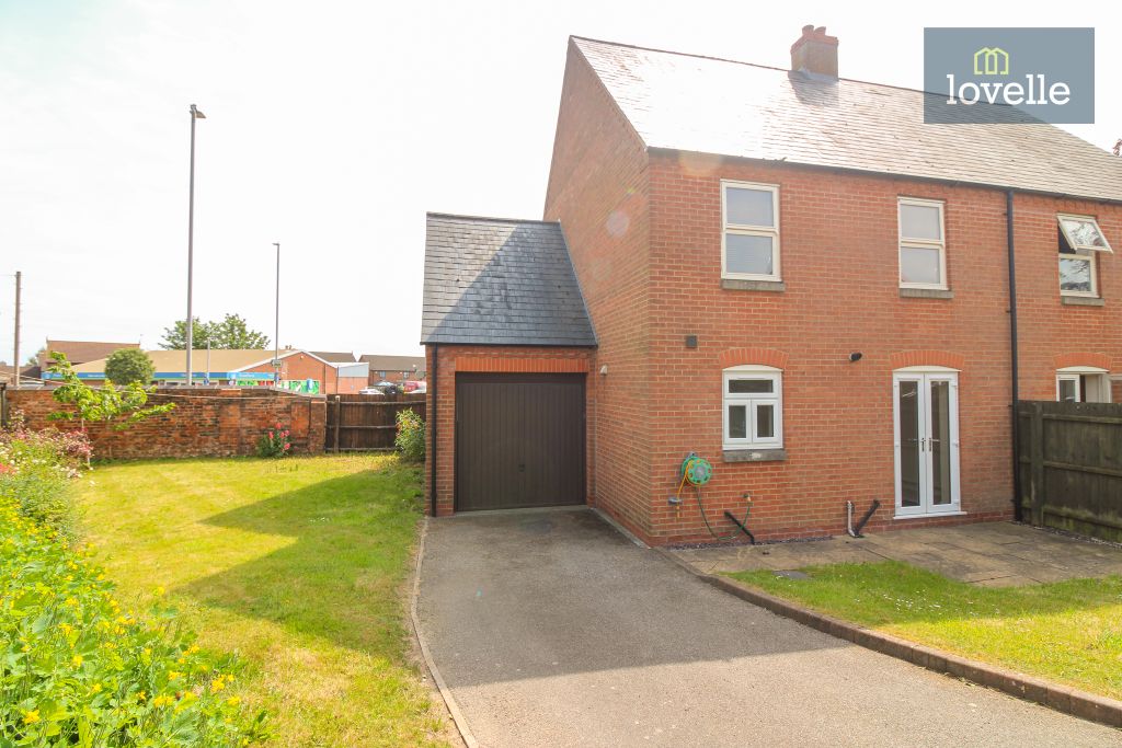 Property photo 2 of 19