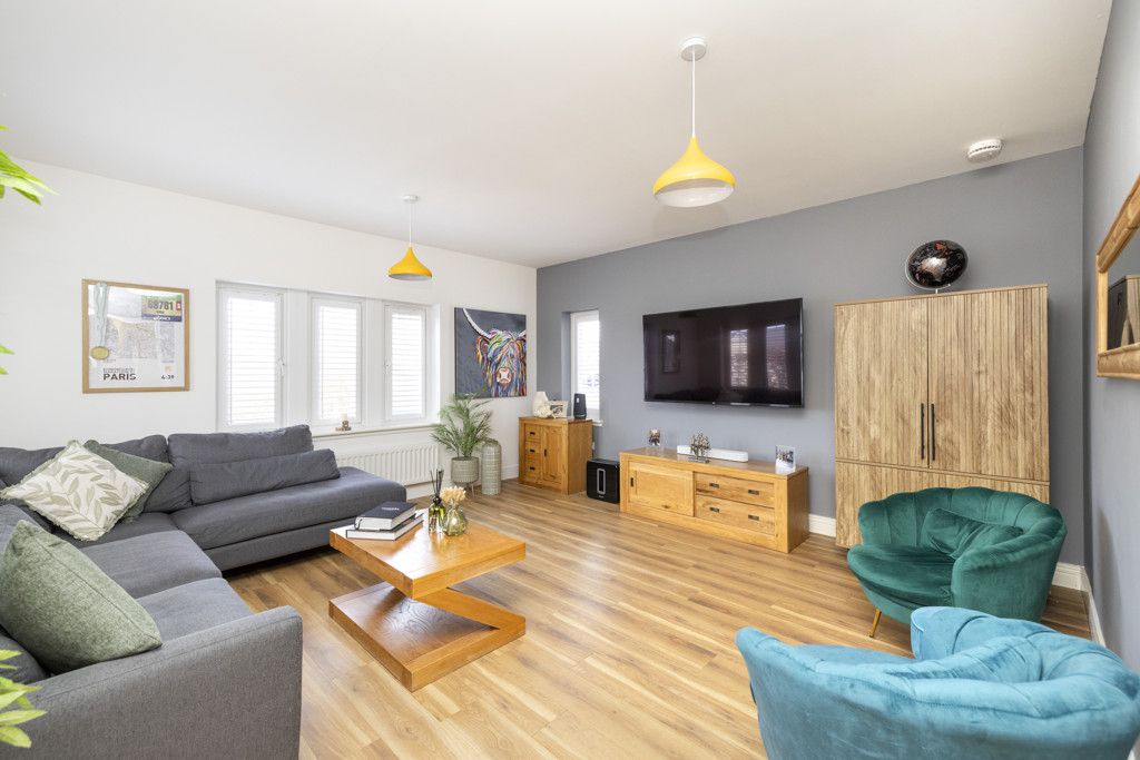 Property photo 2 of 58