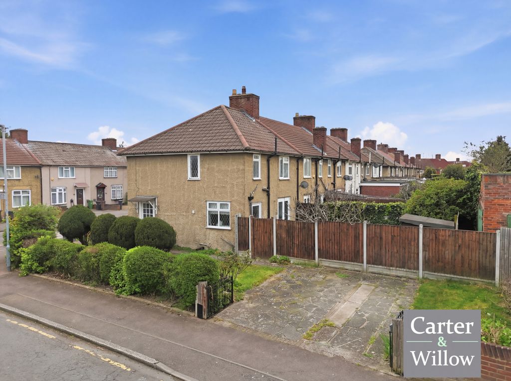 Property photo 2 of 21