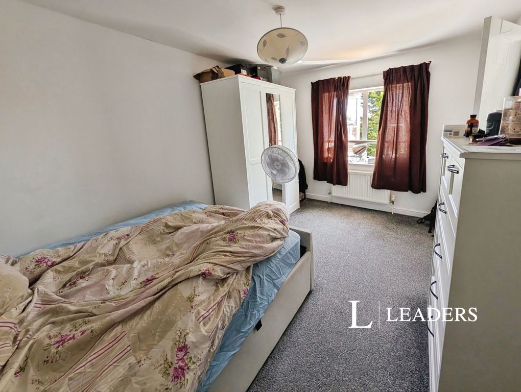Property photo 3 of 12 Pbox-Img.Jpg