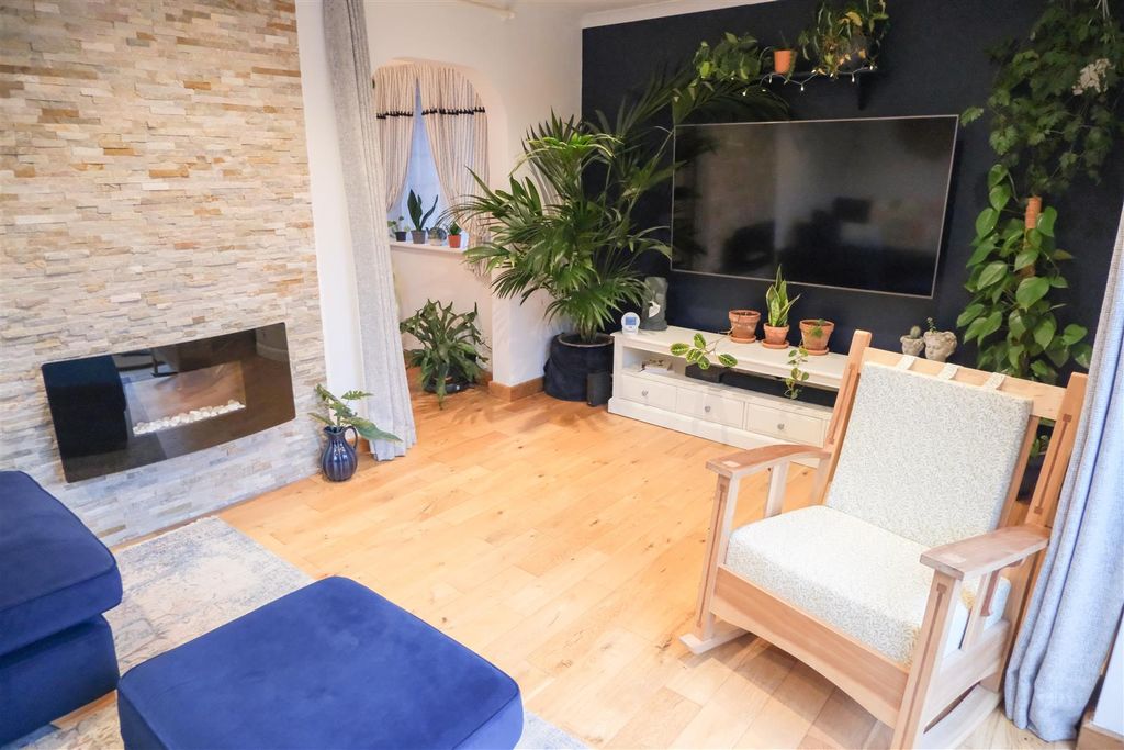 Property photo 3 of 18 Photo 23-12-2025, 10 56 54.Jpg