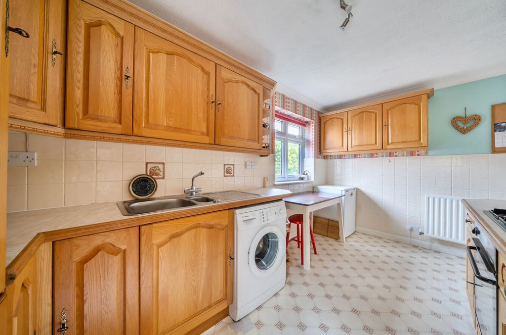 Property photo 2 of 22