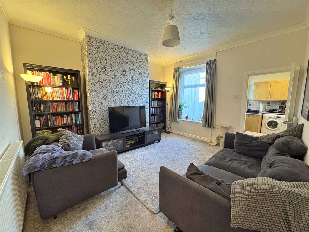 Property photo 1 of 14 Picture No. 13