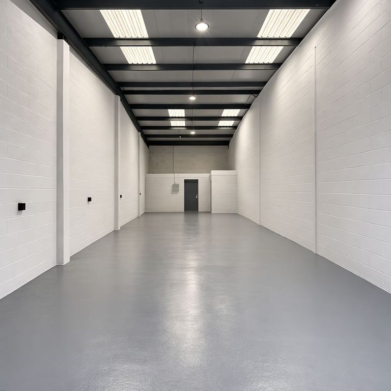 Property photo 1 of 2