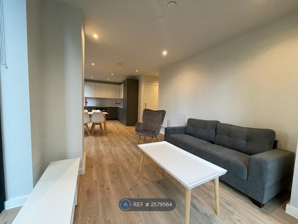 Property photo 2 of 19