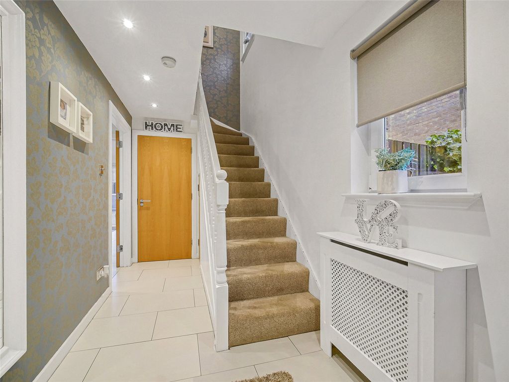 Property photo 2 of 20 Picture No. 02