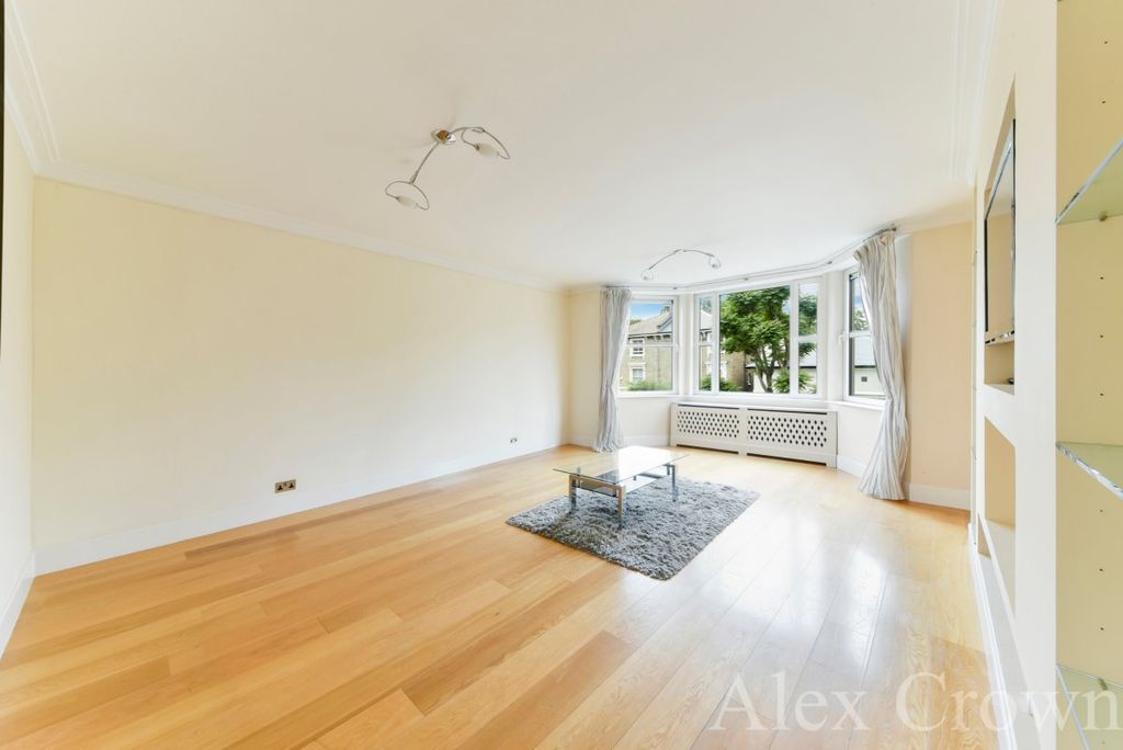 Property photo 3 of 12