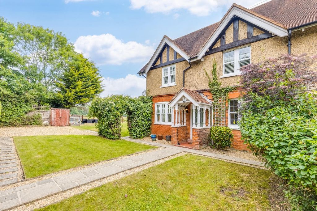 Property photo 1 of 61 Home Farm Cottages 8-63.Jpg