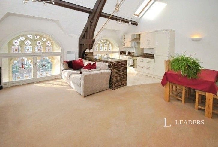 Property photo 3 of 8 Pbox-Img.Jpg
