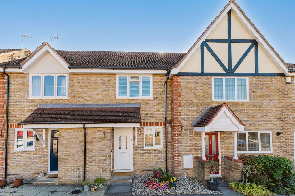 Property photo 1 of 16 External