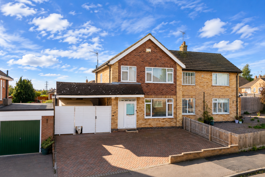 Property photo 1 of 25 F1