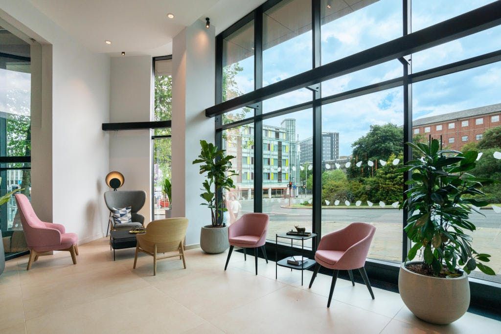 Property photo 3 of 9 129853_UK1Ws1431_Img_01_0003.Jpeg