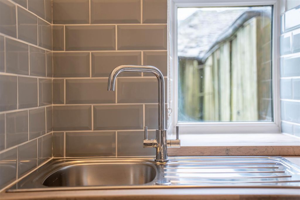 Additional image 7 of 1 bed flat for saleBallantine Place, Perth PH1