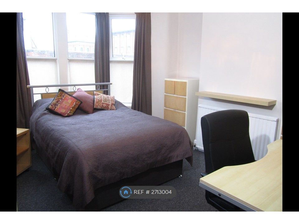 Property photo 3 of 11