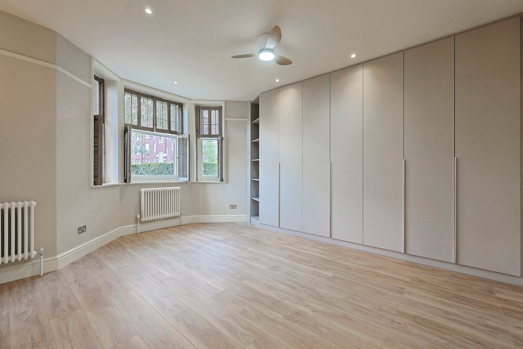 Property photo 2 of 19 Pbox-Img.Jpg