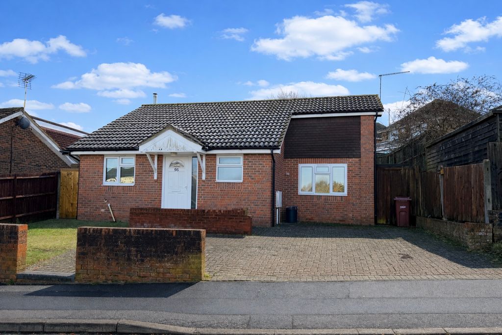 Property photo 1 of 12