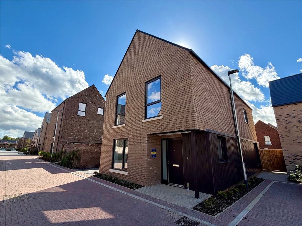 Property photo 1 of 15 Plot 544