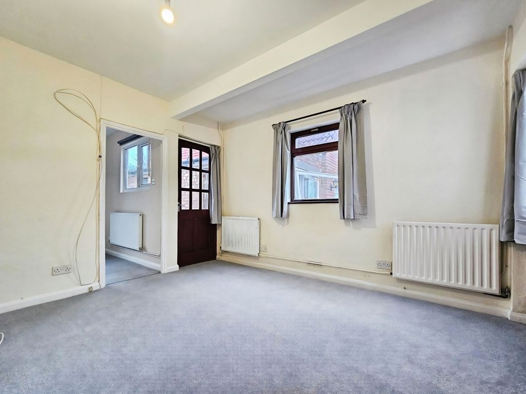 Property photo 2 of 10 Reception Room