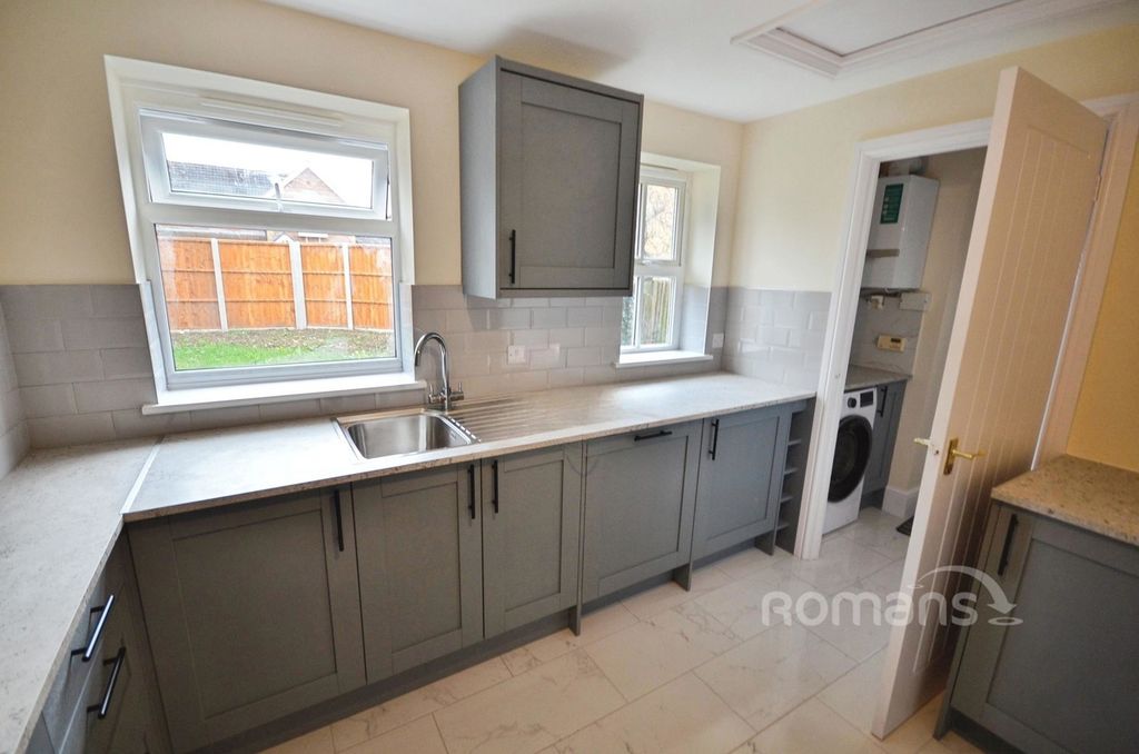 Property photo 3 of 20 Pbox-Img.Jpg