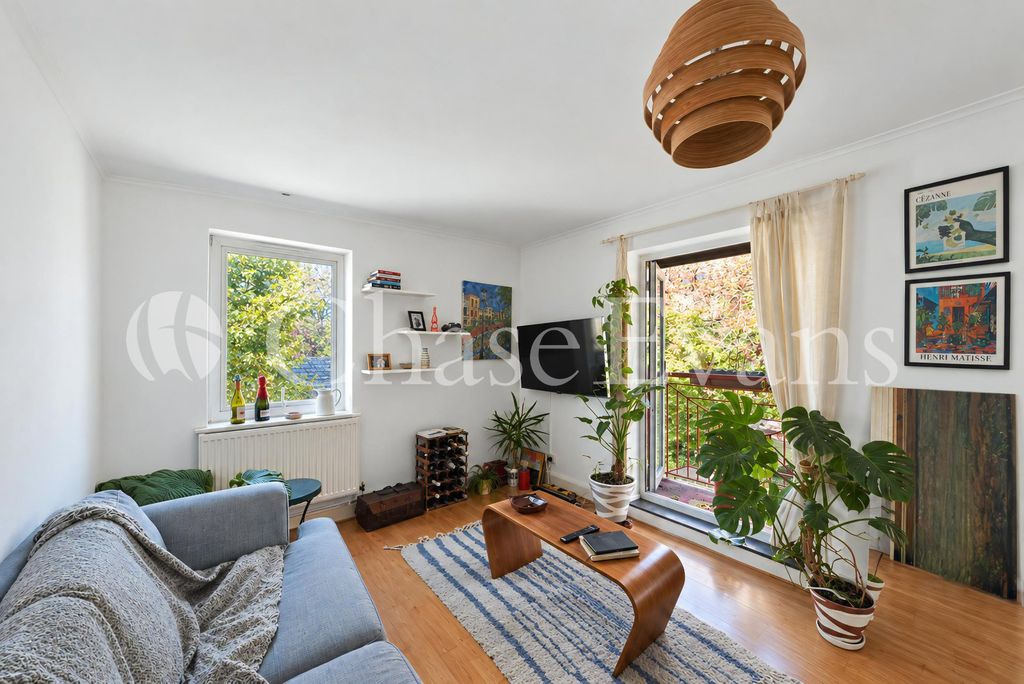 Property photo 1 of 10 Living Area