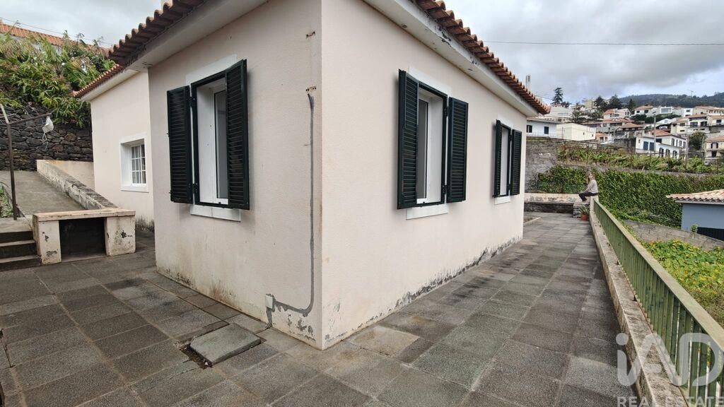 Property photo 1 of 36