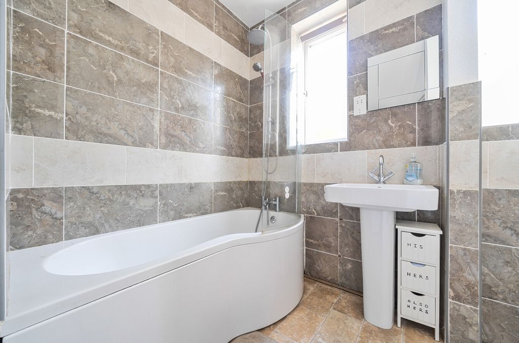 Property photo 3 of 22 3 - 1336671-15-6899c1...