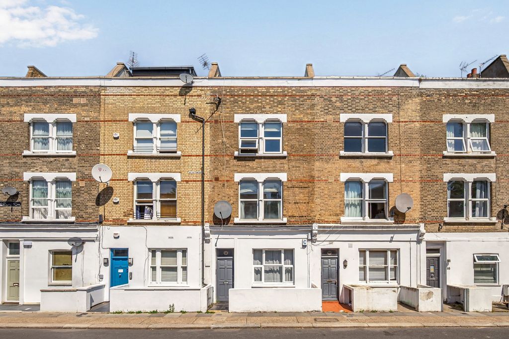 Property photo 1 of 11 4559000