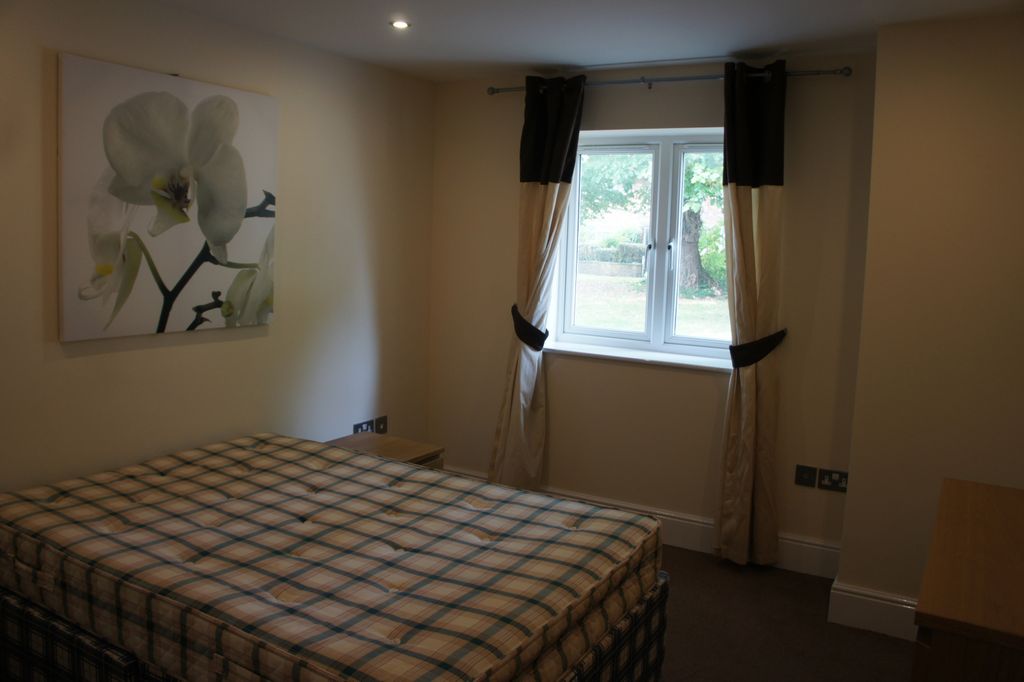 Property photo 3 of 7 Gallery