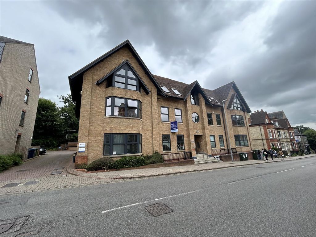 Property photo 1 of 4 St Giles Main.Jpg